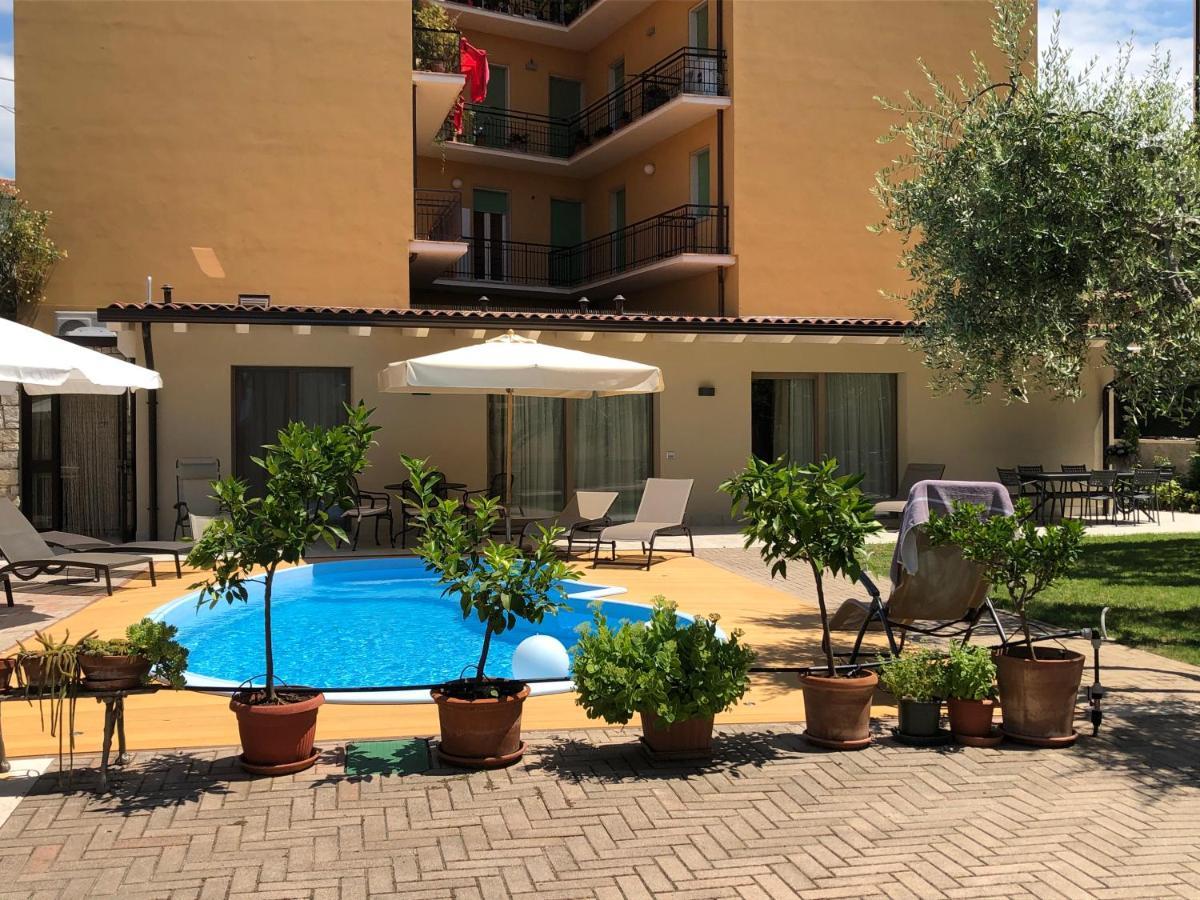 Apartment Dall'agnola Garda (Verona)